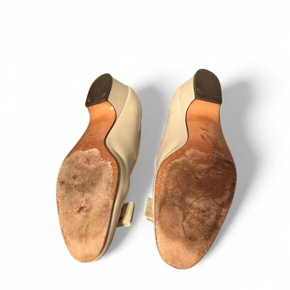 Vintage Salvatore Ferragamo Cream Heels Size 8 - Picture 7 of 8